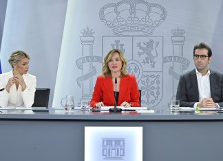 El Gobierno sube el Salario Mínimo, que baja 200 euros