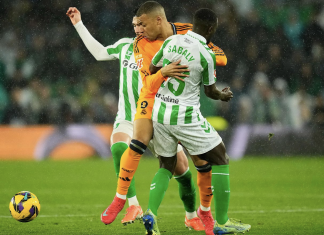 Nada raro en que el Real Madrid pase de cero penaltis en contra en veinte partidos a cuatro en seis tras quejarse de los árbitros
