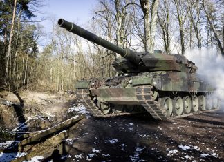 La mayoría de los españoles apoya un ejército europeo formado por franceses
