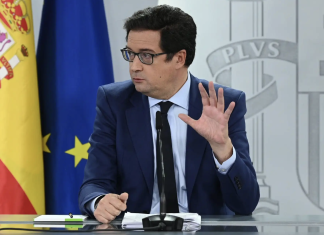 El Gobierno recuerda que para escuchar las conversaciones de Ábalos, Cerdán y Koldo es necesario el «pajaporte»