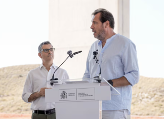 Expertos proponen sustituir a los políticos por matorrales y alcornoques para prevenir los incendios