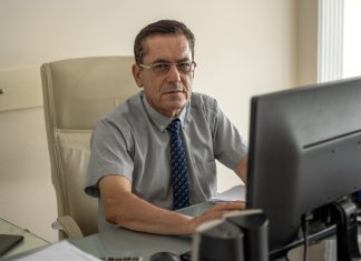 Ernesto Segado: «Pedí que me metieran en la lista Epstein y ya no me llama nadie, ni mis amigos»
