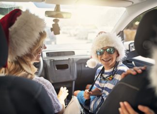Una familia se decide al fin a viajar a Suchard para conocer el sitio donde se hace el turrón