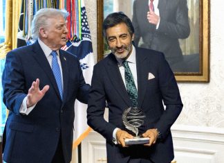 Juan del Val le regala el Premio Planeta a Donald Trump
