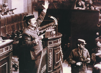 Muerto Tejero, los españoles preguntan si ya se pueden levantar