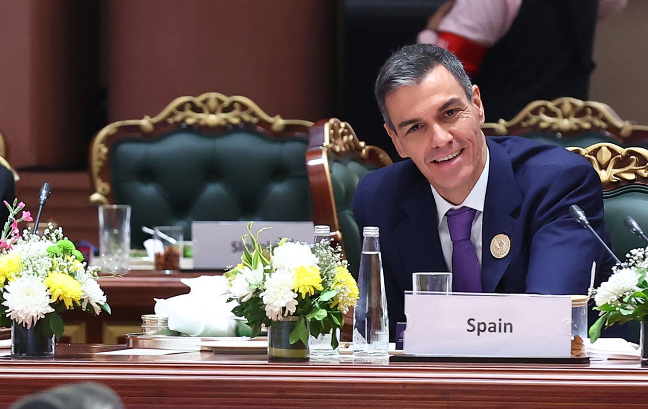Pedro Sánchez confirma que España no participará en la Tercera Guerra Mundial “al no haber participado antes en las dos primeras”