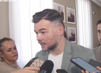 Rufián promete llevar a España a la dictadura del proletariado y a la emancipación completa en solo 18 meses si es elegido líder de una confluencia de izquierdas