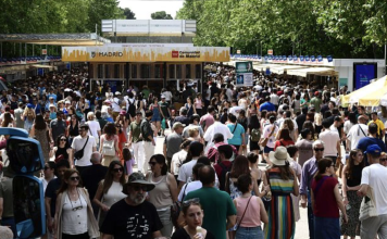 Amazon empieza a recibir los pedidos de los lectores que fueron a la Feria del Libro de Madrid a apuntar títulos