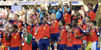 España vence por la mínima a una Argentina claramente superior
